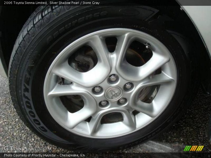 Silver Shadow Pearl / Stone Gray 2006 Toyota Sienna Limited