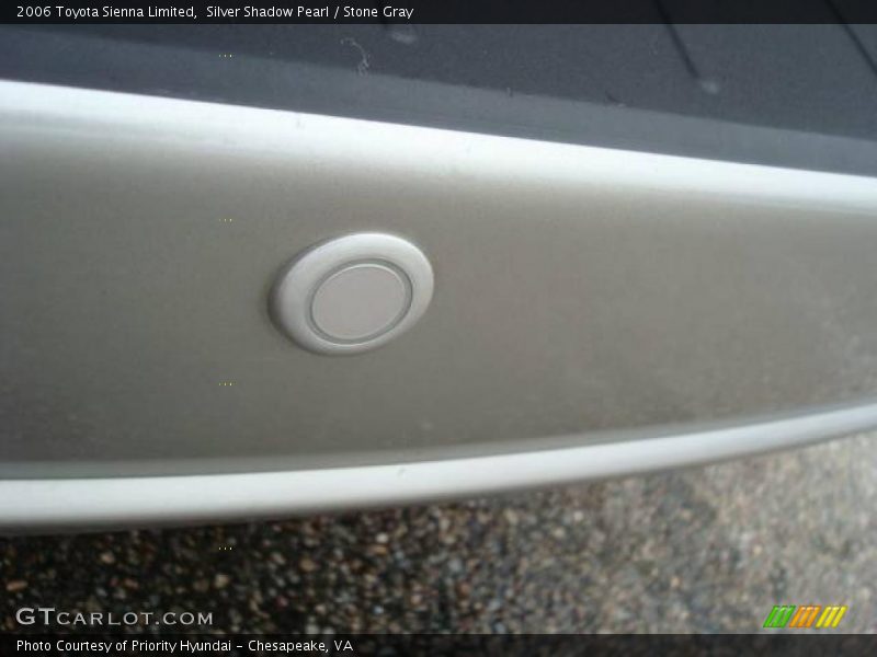 Silver Shadow Pearl / Stone Gray 2006 Toyota Sienna Limited