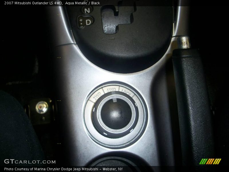 Aqua Metallic / Black 2007 Mitsubishi Outlander LS 4WD