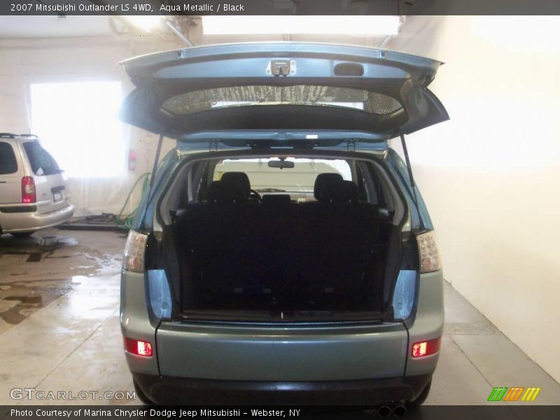 Aqua Metallic / Black 2007 Mitsubishi Outlander LS 4WD