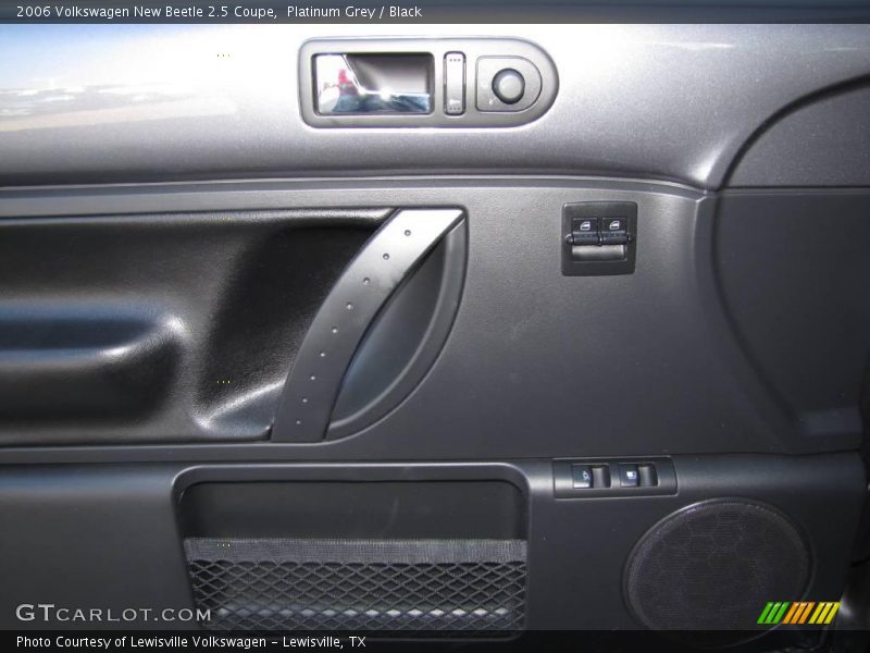 Platinum Grey / Black 2006 Volkswagen New Beetle 2.5 Coupe