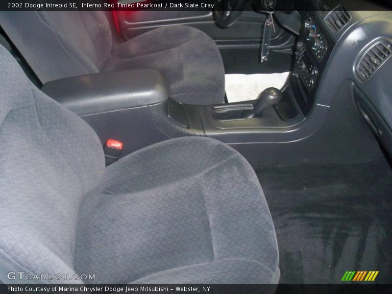Inferno Red Tinted Pearlcoat / Dark Slate Gray 2002 Dodge Intrepid SE