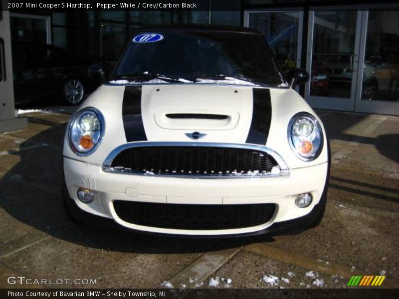 Pepper White / Grey/Carbon Black 2007 Mini Cooper S Hardtop