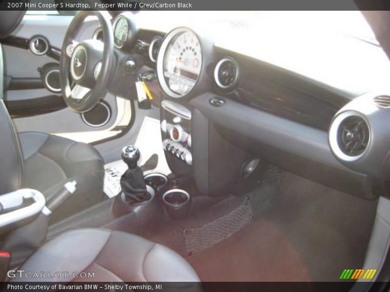 Pepper White / Grey/Carbon Black 2007 Mini Cooper S Hardtop