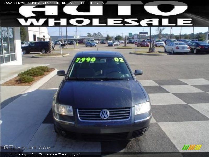 Blue Anthracite Pearl / Grey 2002 Volkswagen Passat GLX Sedan