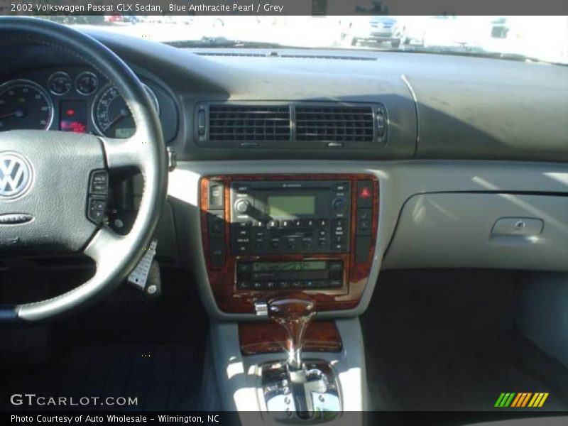 Blue Anthracite Pearl / Grey 2002 Volkswagen Passat GLX Sedan