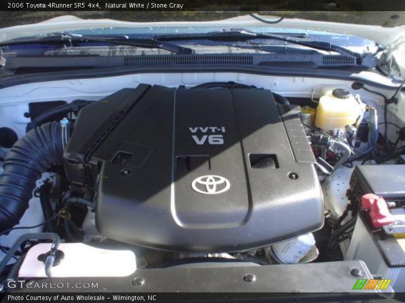 Natural White / Stone Gray 2006 Toyota 4Runner SR5 4x4