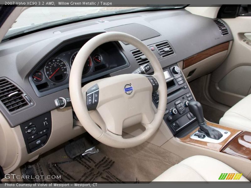 Willow Green Metallic / Taupe 2007 Volvo XC90 3.2 AWD