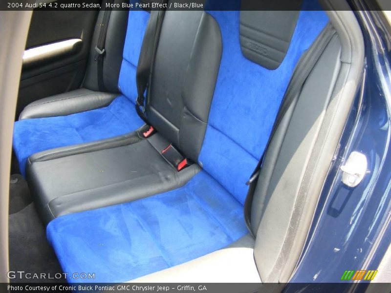 Moro Blue Pearl Effect / Black/Blue 2004 Audi S4 4.2 quattro Sedan