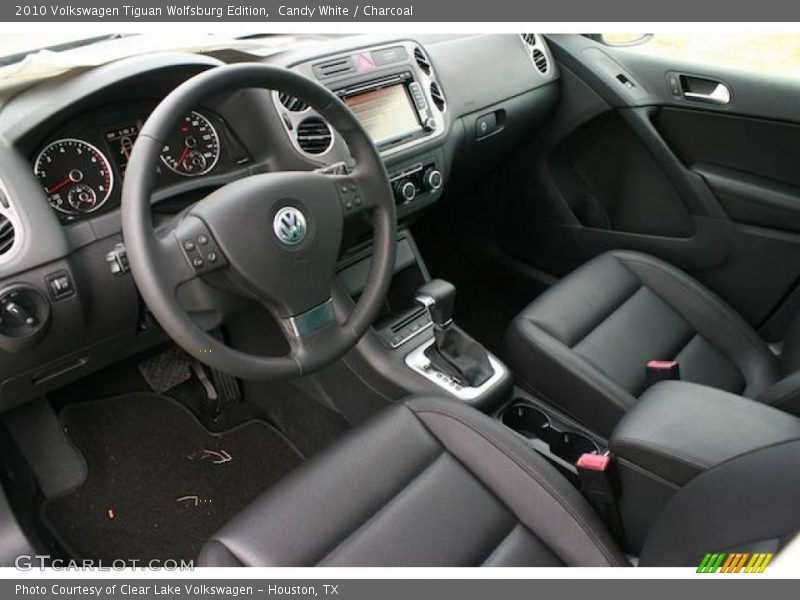 Candy White / Charcoal 2010 Volkswagen Tiguan Wolfsburg Edition