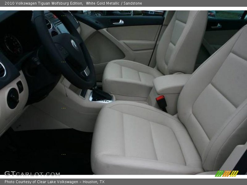 White Gold Metallic / Sandstone 2010 Volkswagen Tiguan Wolfsburg Edition