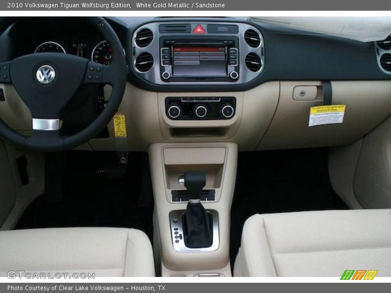 White Gold Metallic / Sandstone 2010 Volkswagen Tiguan Wolfsburg Edition