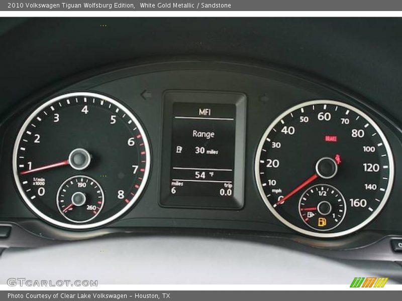 White Gold Metallic / Sandstone 2010 Volkswagen Tiguan Wolfsburg Edition