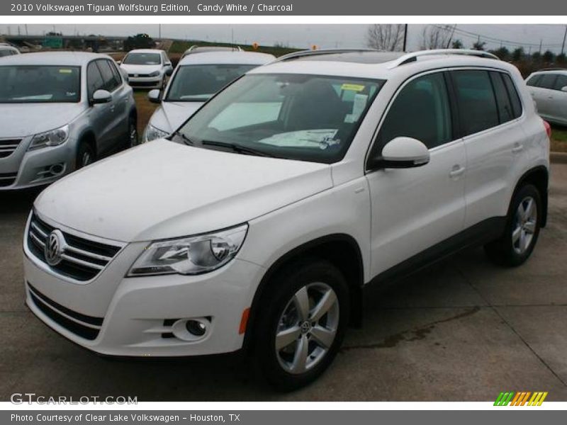 Candy White / Charcoal 2010 Volkswagen Tiguan Wolfsburg Edition