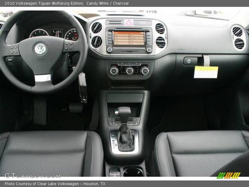 Candy White / Charcoal 2010 Volkswagen Tiguan Wolfsburg Edition