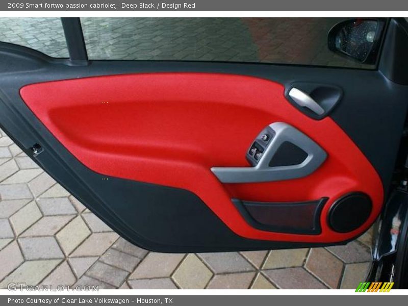 Deep Black / Design Red 2009 Smart fortwo passion cabriolet