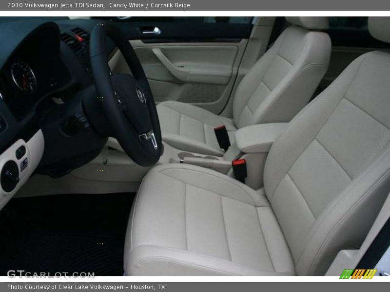 Candy White / Cornsilk Beige 2010 Volkswagen Jetta TDI Sedan