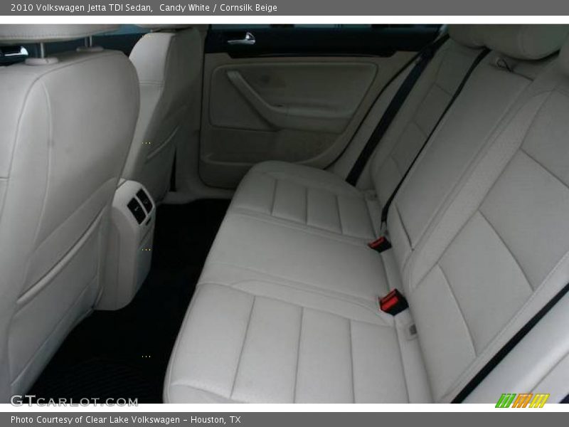 Candy White / Cornsilk Beige 2010 Volkswagen Jetta TDI Sedan