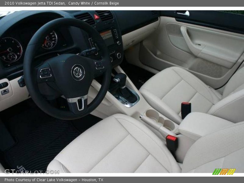 Candy White / Cornsilk Beige 2010 Volkswagen Jetta TDI Sedan