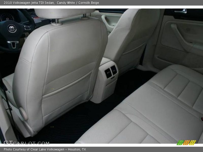 Candy White / Cornsilk Beige 2010 Volkswagen Jetta TDI Sedan