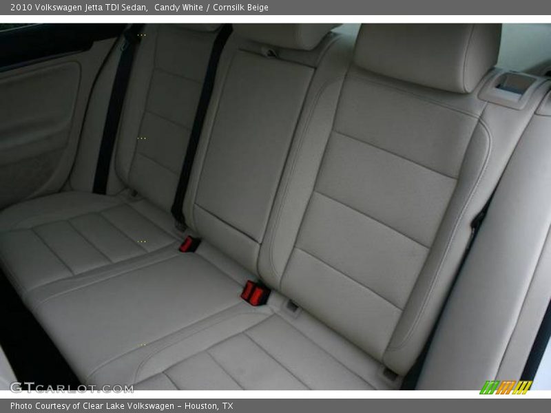 Candy White / Cornsilk Beige 2010 Volkswagen Jetta TDI Sedan