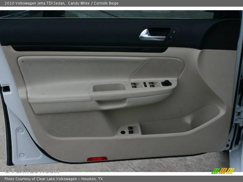 Candy White / Cornsilk Beige 2010 Volkswagen Jetta TDI Sedan