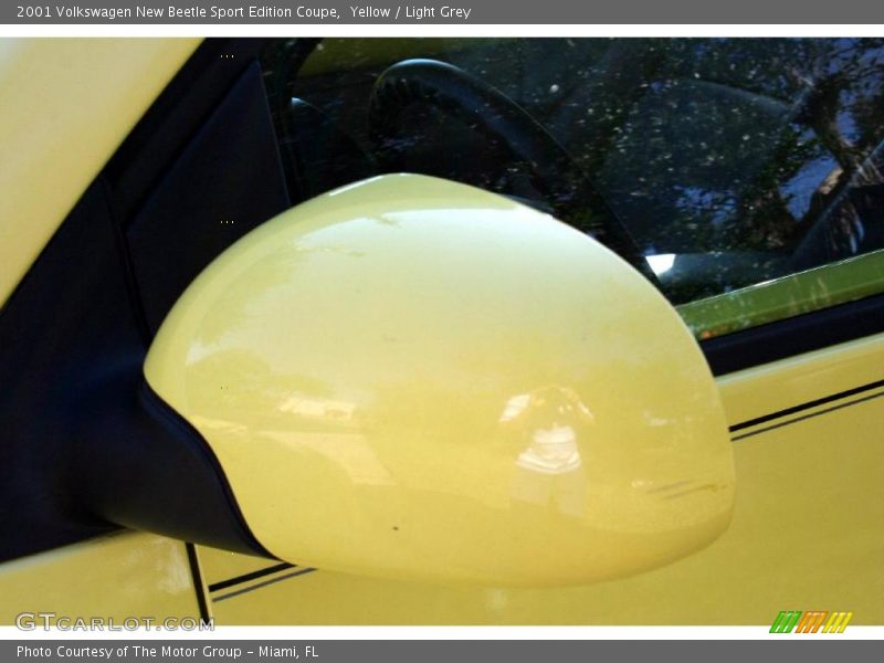 Yellow / Light Grey 2001 Volkswagen New Beetle Sport Edition Coupe