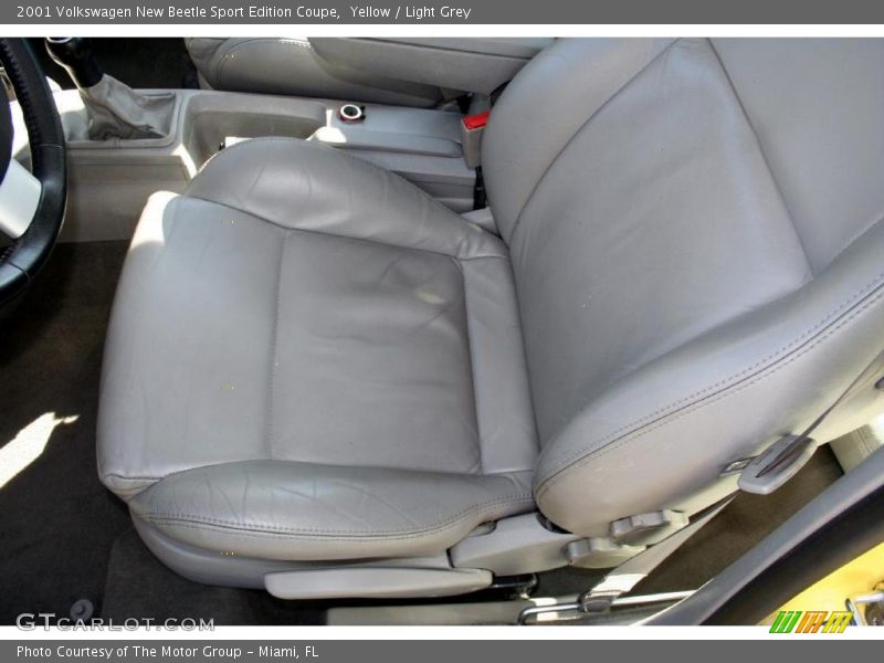 Yellow / Light Grey 2001 Volkswagen New Beetle Sport Edition Coupe