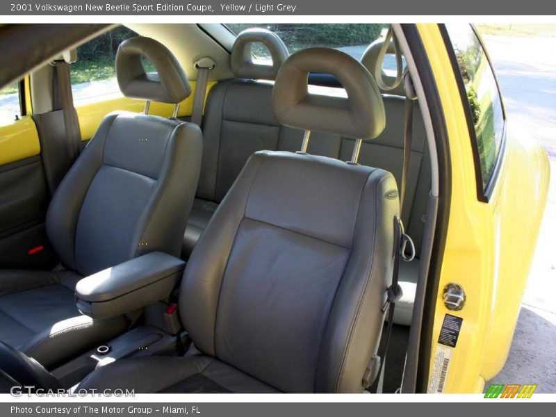 Yellow / Light Grey 2001 Volkswagen New Beetle Sport Edition Coupe