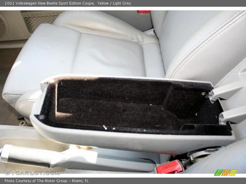 Yellow / Light Grey 2001 Volkswagen New Beetle Sport Edition Coupe