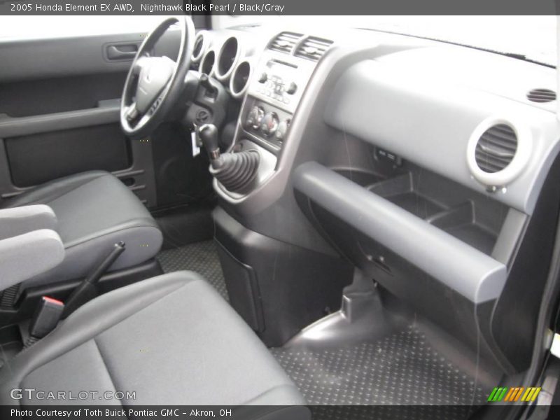 Nighthawk Black Pearl / Black/Gray 2005 Honda Element EX AWD