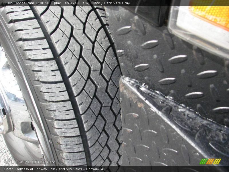 Black / Dark Slate Gray 2005 Dodge Ram 3500 SLT Quad Cab 4x4 Dually