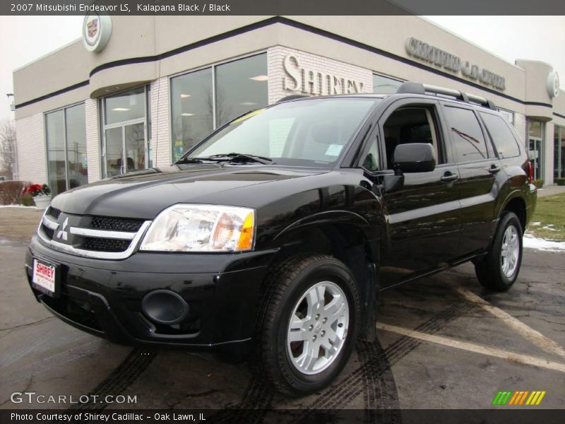 Kalapana Black / Black 2007 Mitsubishi Endeavor LS