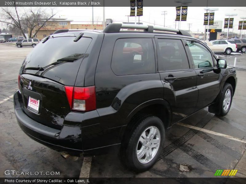 Kalapana Black / Black 2007 Mitsubishi Endeavor LS