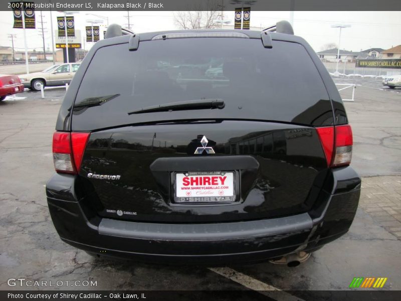 Kalapana Black / Black 2007 Mitsubishi Endeavor LS
