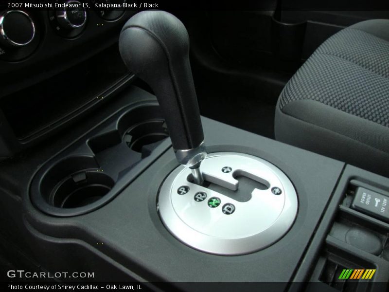 Kalapana Black / Black 2007 Mitsubishi Endeavor LS