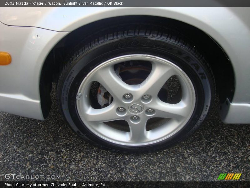 Sunlight Silver Metallic / Off Black 2002 Mazda Protege 5 Wagon