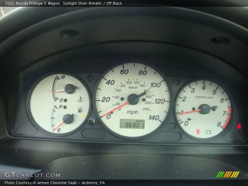 Sunlight Silver Metallic / Off Black 2002 Mazda Protege 5 Wagon