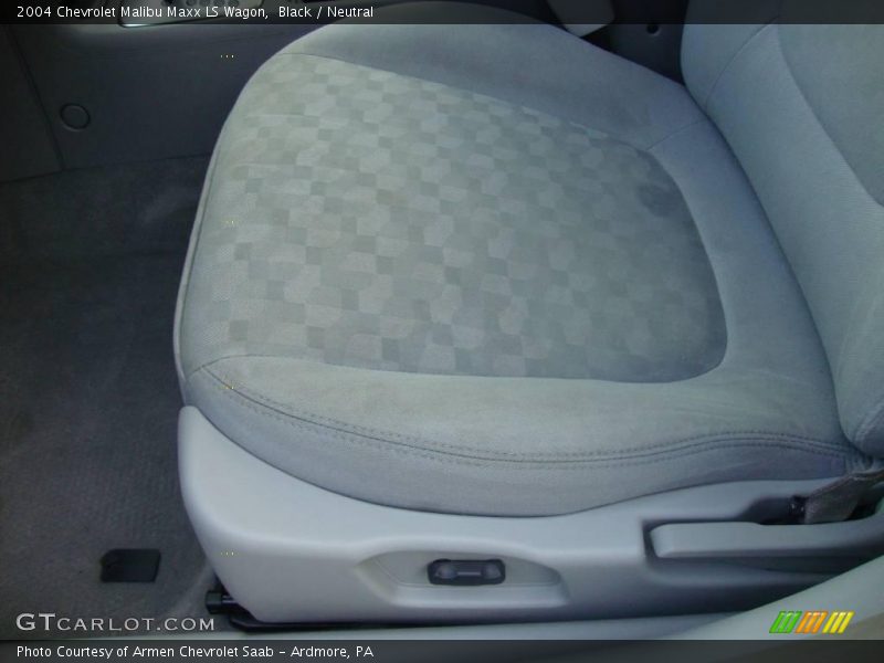 Black / Neutral 2004 Chevrolet Malibu Maxx LS Wagon