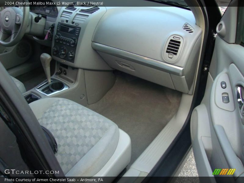 Black / Neutral 2004 Chevrolet Malibu Maxx LS Wagon