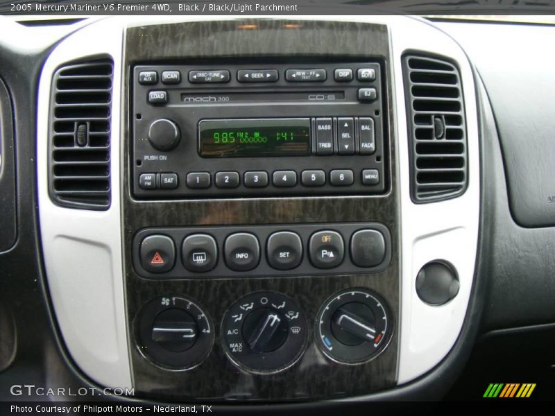 Black / Black/Light Parchment 2005 Mercury Mariner V6 Premier 4WD