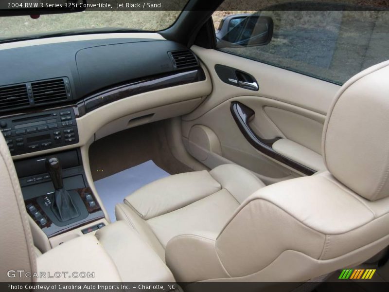 Jet Black / Sand 2004 BMW 3 Series 325i Convertible