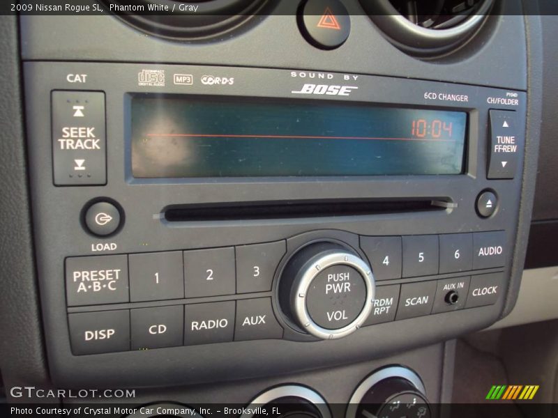 Phantom White / Gray 2009 Nissan Rogue SL