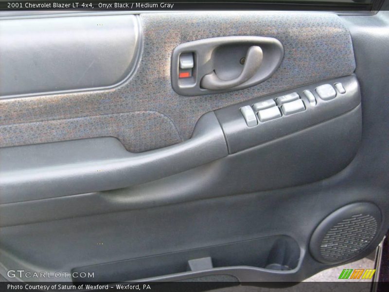 Onyx Black / Medium Gray 2001 Chevrolet Blazer LT 4x4