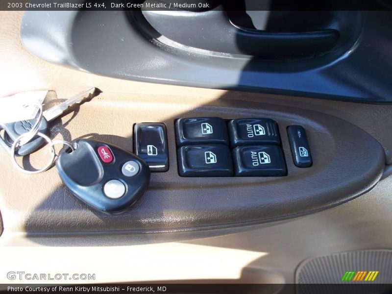 Dark Green Metallic / Medium Oak 2003 Chevrolet TrailBlazer LS 4x4