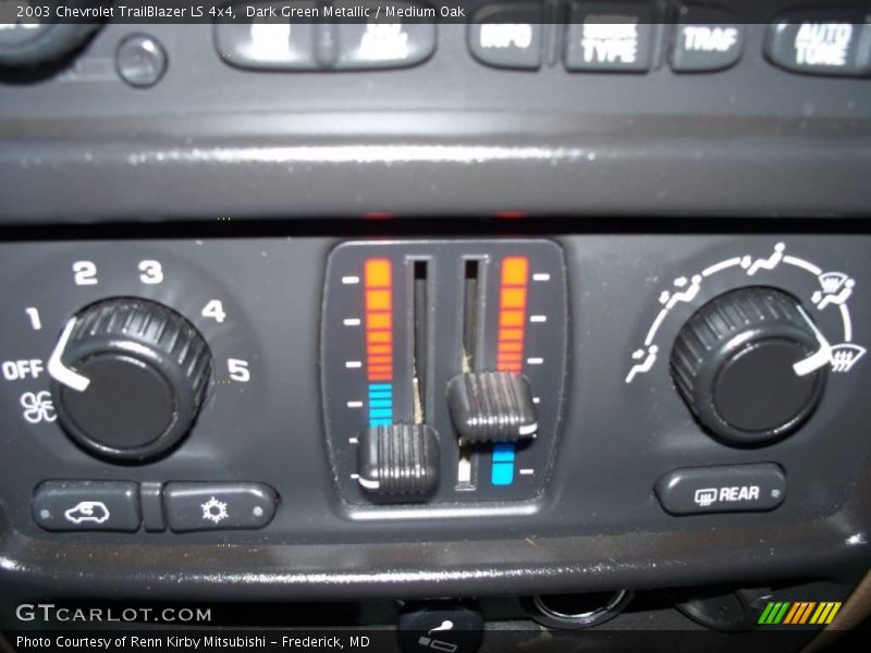 Dark Green Metallic / Medium Oak 2003 Chevrolet TrailBlazer LS 4x4