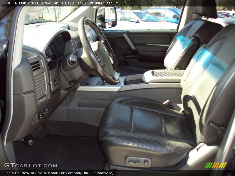 Galaxy Black / Graphite/Titanium 2005 Nissan Titan LE Crew Cab