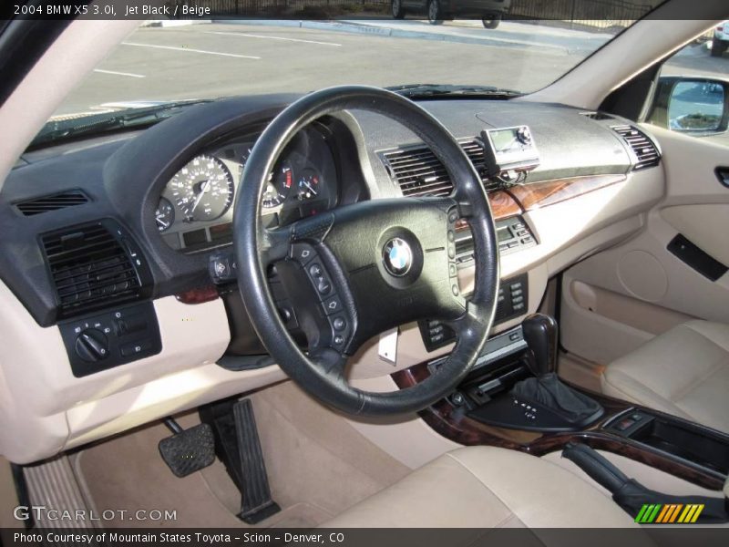 Jet Black / Beige 2004 BMW X5 3.0i