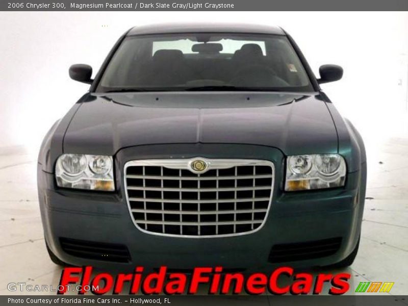 Magnesium Pearlcoat / Dark Slate Gray/Light Graystone 2006 Chrysler 300
