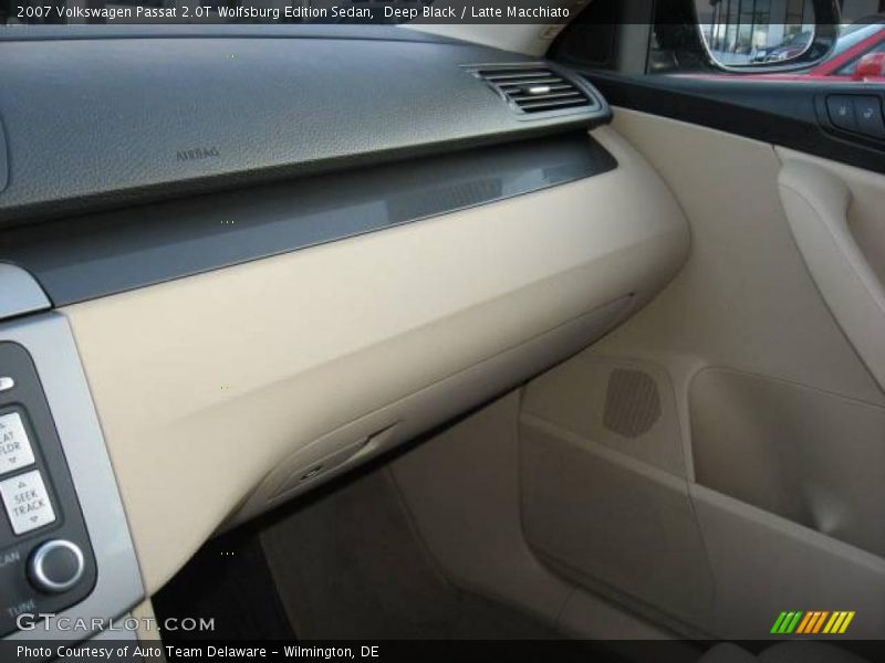 Deep Black / Latte Macchiato 2007 Volkswagen Passat 2.0T Wolfsburg Edition Sedan